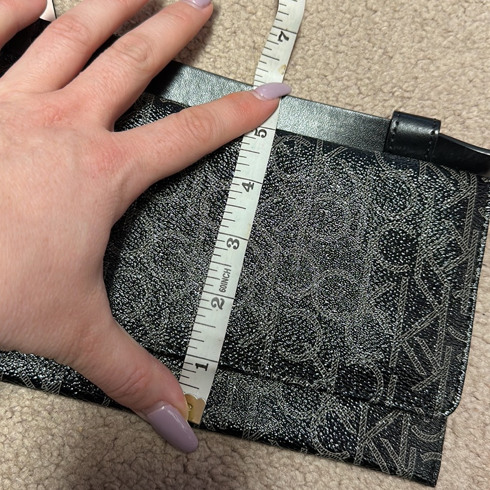 Calvin Klein Fanny Pack - Picture 6 of 7